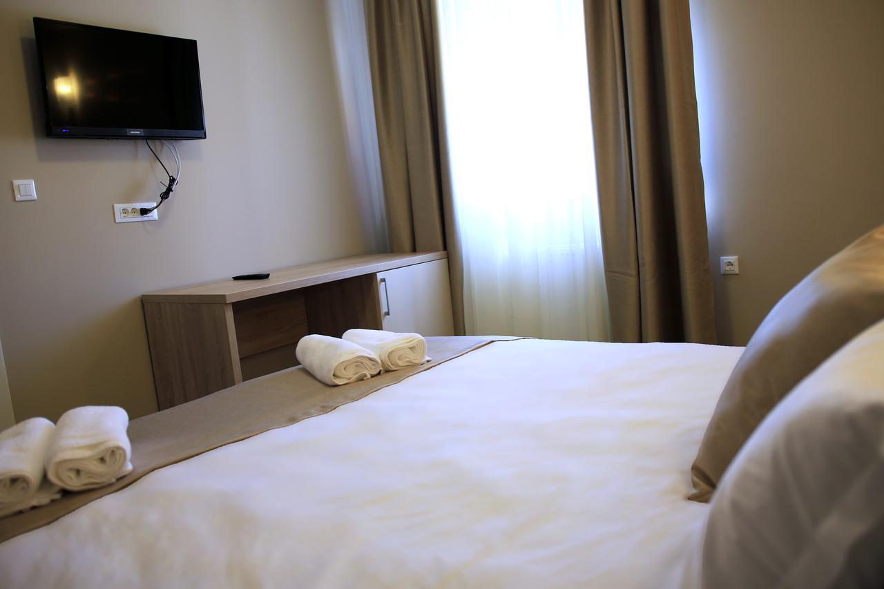 B&B Ave Maria Vrpolje Екстериор снимка