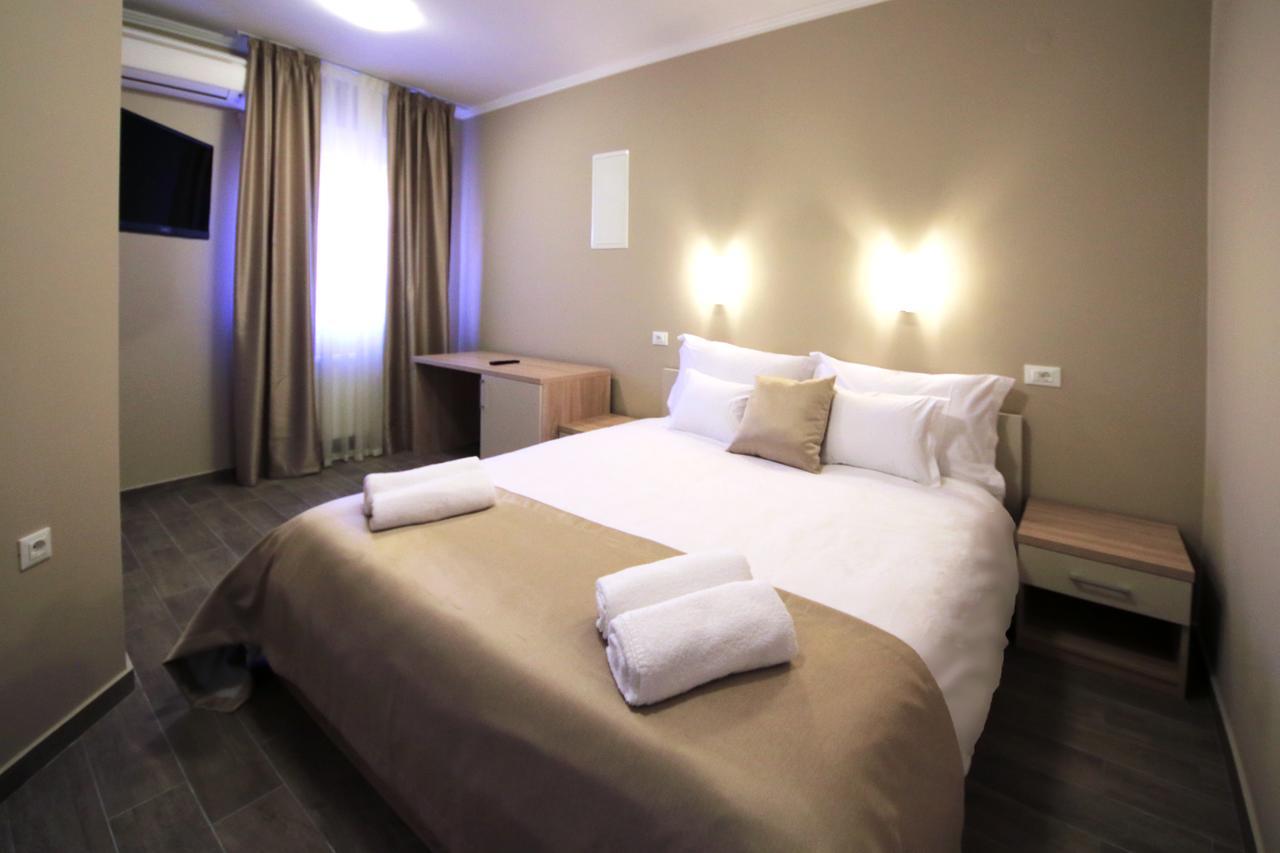 B&B Ave Maria Vrpolje Екстериор снимка